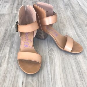 Blowfish small heel shoe